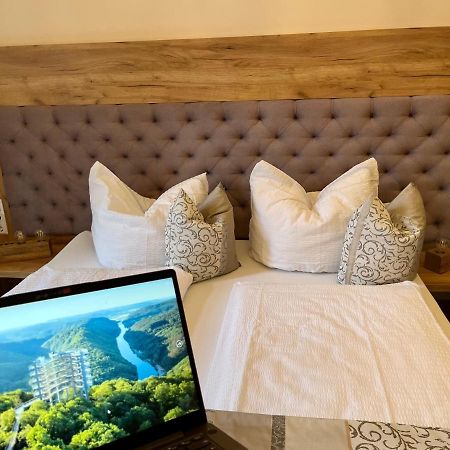 Hotel Stadtvilla Laux Мерциг Екстериор снимка