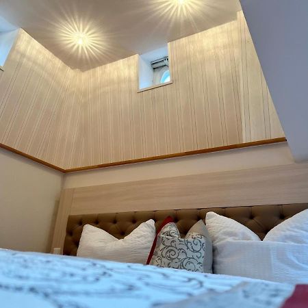 Hotel Stadtvilla Laux Мерциг Екстериор снимка