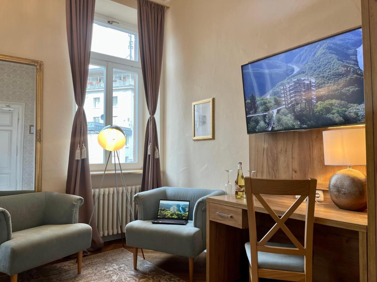 Hotel Stadtvilla Laux Мерциг Екстериор снимка