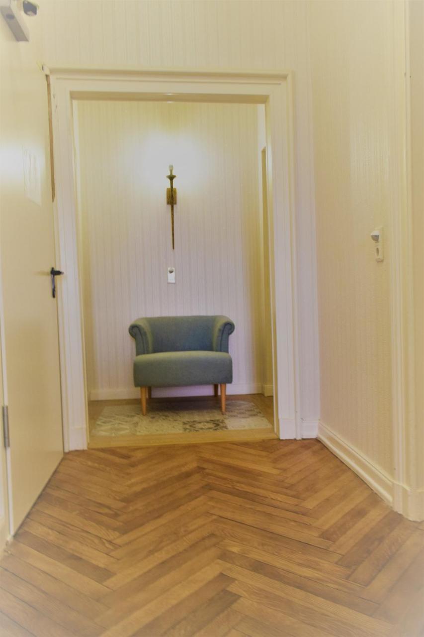 Hotel Stadtvilla Laux Мерциг Екстериор снимка